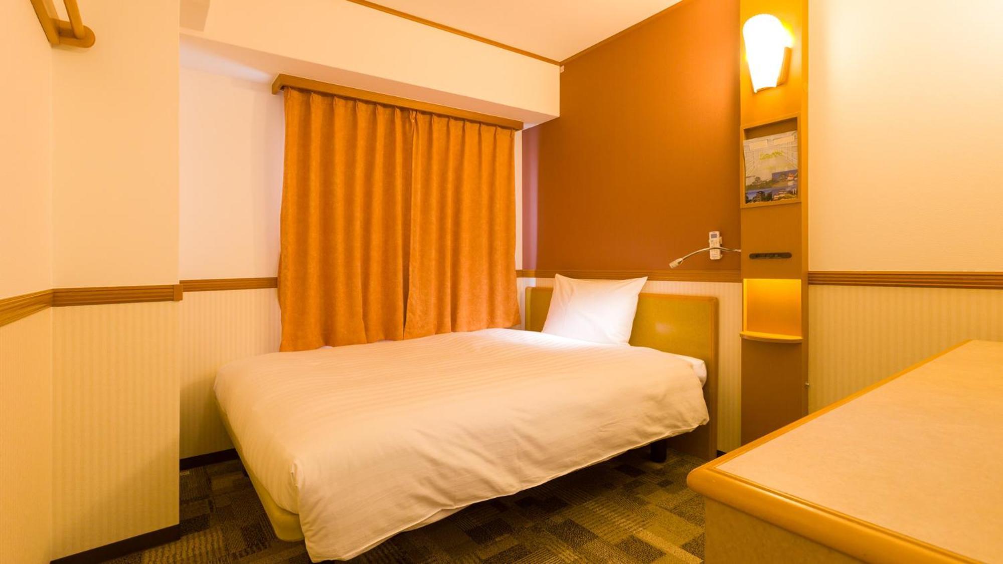 Toyoko Inn Tokyo Shinagawa-Eki Takanawa-Guchi Номер фото